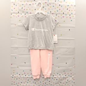 2pc Champion t-shirt and sweatpants set for girl/ Size: 2T/ Pink and Grey